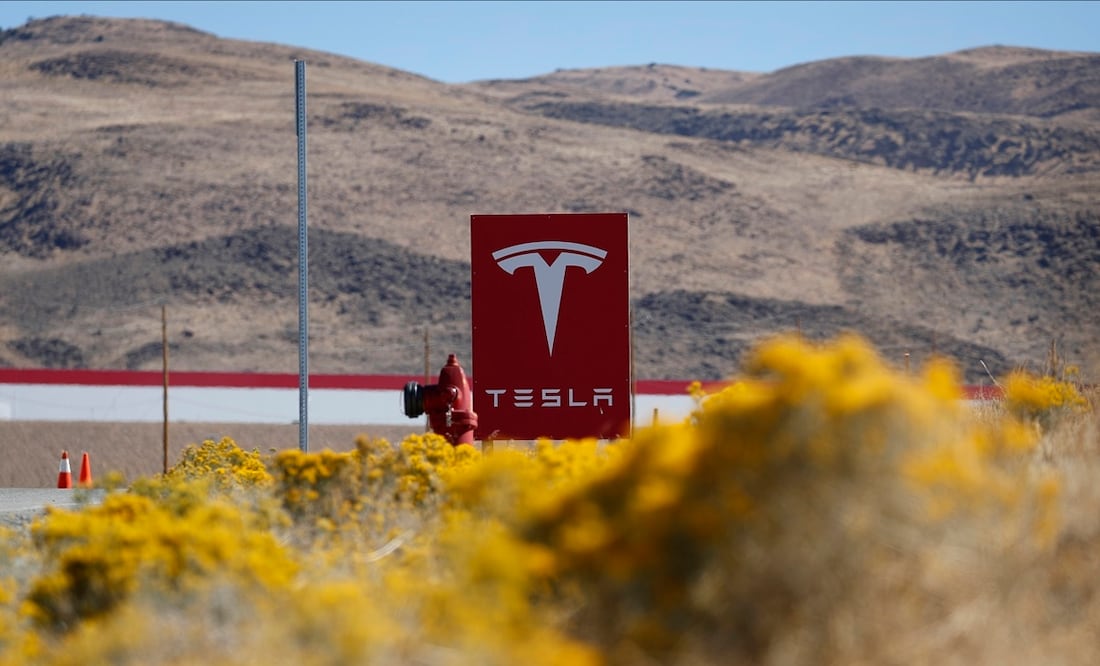 Nuevo León emite licitación para obras de acceso a la planta automotriz de Tesla. Foto: AP