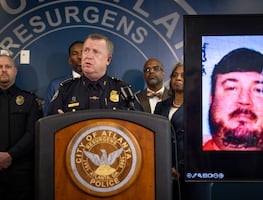 Alerta en aeropuerto de Atlanta: detienen a sujeto que amenazó con disparar un fusil de asalto. IMÁGENES