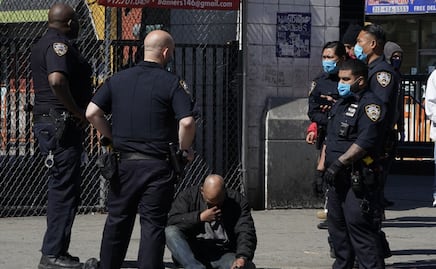 Policía de NY no quiere tareas de imponer distanciamiento en las calles