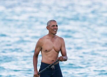 En medio del océano, así vacaciona Barack Obama en Hawái