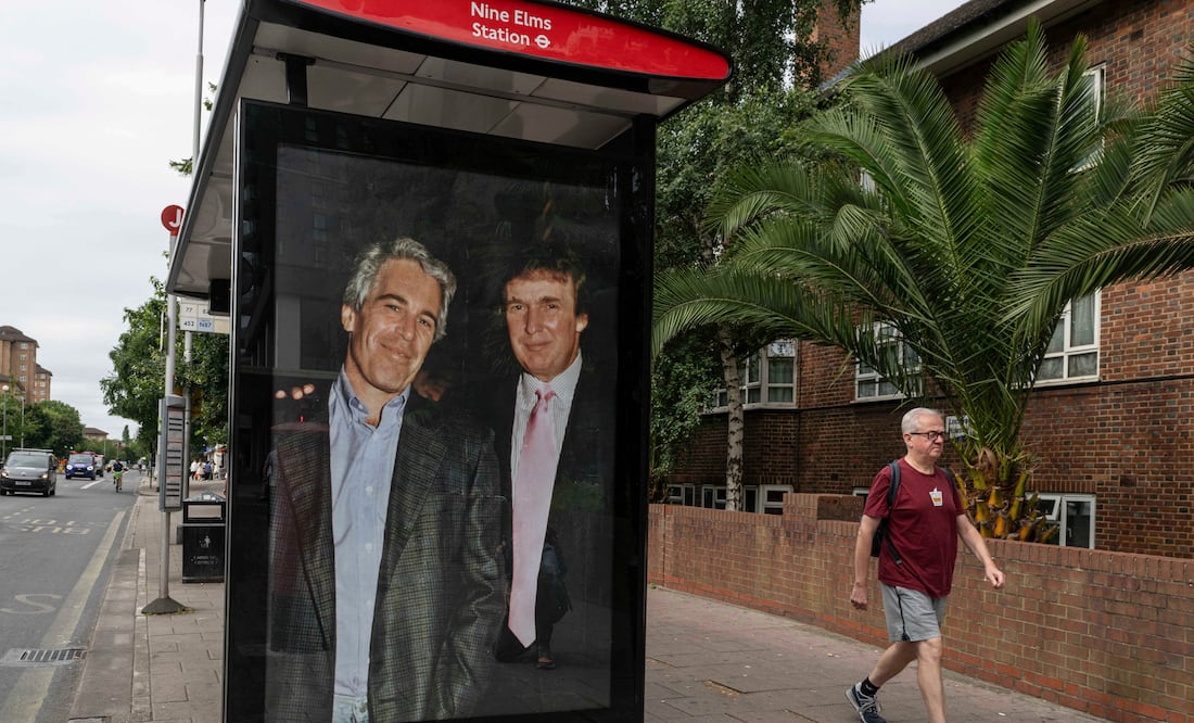 Congreso de Estados Unidos publica carta atribuida a Trump para Epstein: el presidente niega firma.(AP Photo/Thomas Krych)