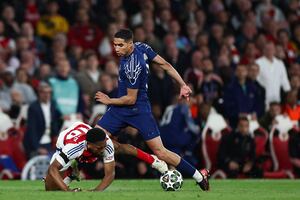 Dembélé y Donnarumma obran el milagro: PSG vence 1-0 al Arsenal en Londres