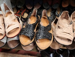 Adidas se disculpa por polémico diseño inspirado en huaraches tradicionales de Oaxaca