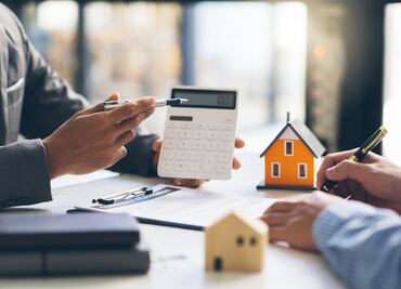 Huracanes disparan costo de seguros de vivienda en Florida, los más altos de Estados Unidos