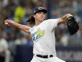 Dodgers firman a Tyler Glasnow por 5 años y por 135 millones de dólares