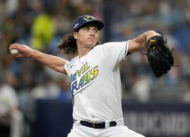 Dodgers firman a Tyler Glasnow por 5 años y por 135 millones de dólares