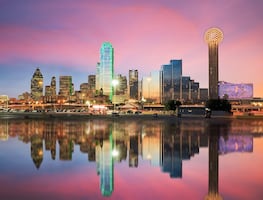 Reunion Tower, el mirador con la mejor vista de Dallas y cenas memorables
