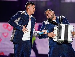 Grupo Firme. ¿Cuánto cobra por concierto?