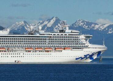 Canadá extiende prohibición de cruceros hasta febrero de 2022