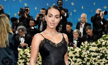 Al estilo Kim Kardashian, Georgina Rodríguez presume 'gym body' con leggings y bralette deportivo