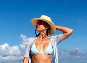 Khloé Kardashian enciende Instagram con fotos en bikini negro