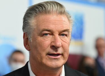 Asistente que dio arma a Alec Baldwin, involucrado en otro accidente similar