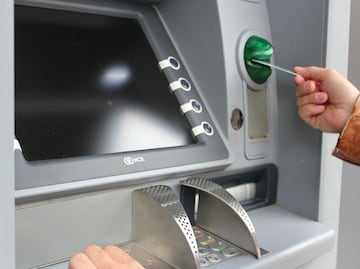 Semana Santa 2025. ¿Qué bancos abren en Jueves y Viernes Santo?