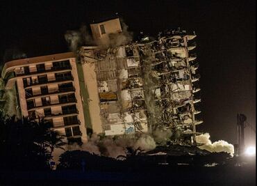 Critica AMLO demolición de edificio colapsado en Miami