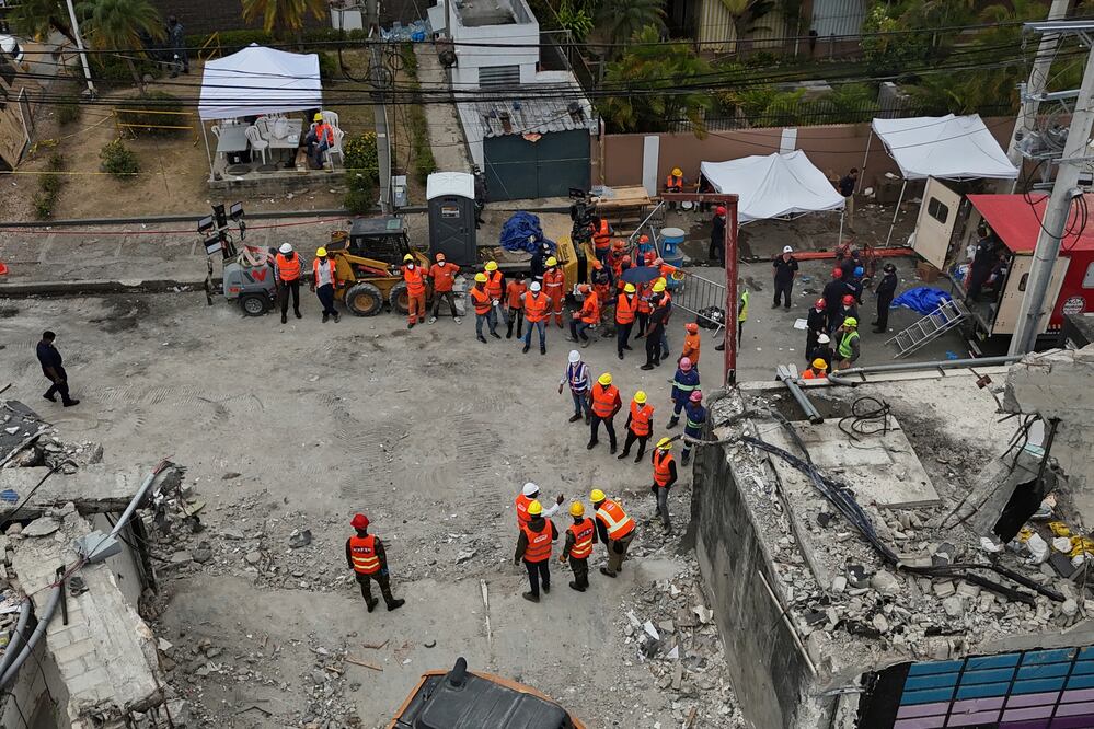 Suman 221 los muertos en discoteca de Santo Domingo a la espera de informe final (AP Photo/Matias Delacroix)
