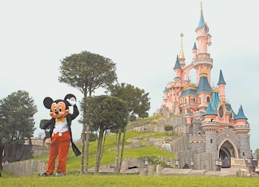 ¿Cuánto cuesta el paquete para visitar todos los parques de Disney en el mundo?