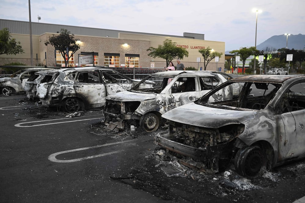 ¿El seguro paga si tu vehículo fue afectado por la violencia? Esto debes saber. Foto: Alfredo ESTRELLA / AFP