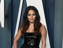 Vanessa Hudgens luce 'figura de infarto' con atuendo deportivo