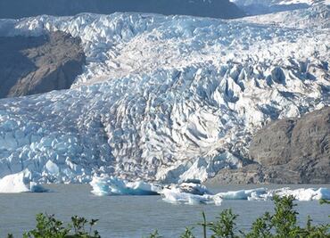 5 glaciares que debes visitar en Alaska