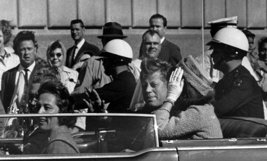 Gobierno de EU hace públicos documentos confidenciales sobre el asesinato de John F. Kennedy. Foto: AP