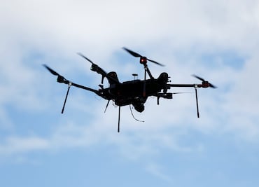 Investigan misteriosos drones que sobrevuelan Colorado y Nebraska
