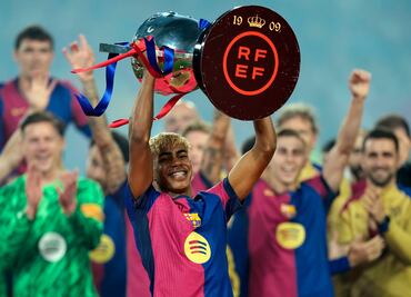 Lamine Yamal, de 17 años, ya cobra como estrella: renueva con el Barça por 17 MDD al año