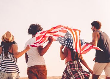 Residencia permanente y ciudadanía. USCIS extiende plazo para envío de documentos