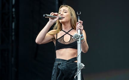 Quién es Ingrid Andress, la cantante que entonó el himno de EU en estado de ebriedad. VIDEO