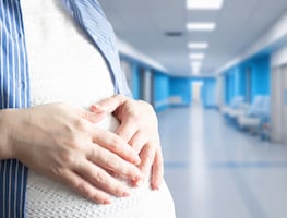 Estados Unidos aprueba vacuna contra bronquiolitis en embarazadas