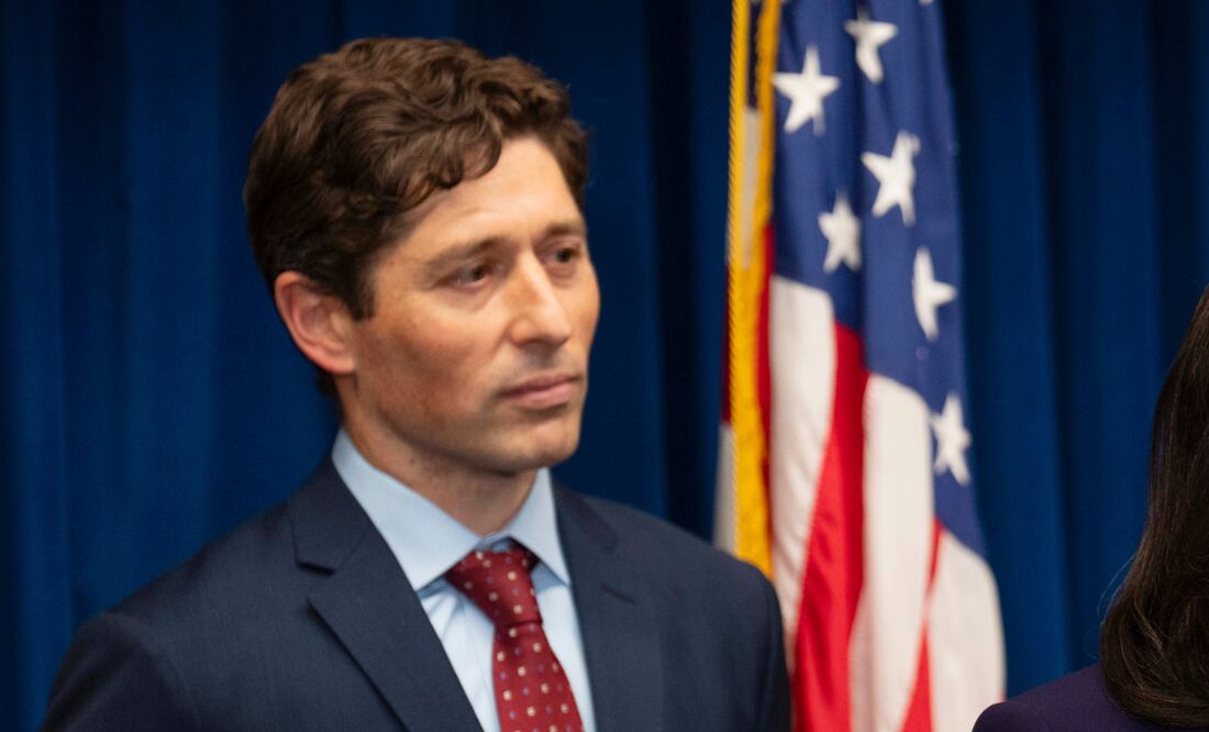Alcalde de Minneapolis promete defender a migrantes indocumentados y lo llaman héroe sin capa: “Los queremos y protegeremos”. Foto: Jeff Wheeler/Star Tribune via AP