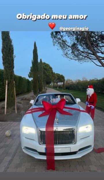 “Gracias, mi amor”; Georgina Rodríguez regala a Cristiano Ronaldo lujoso auto 
