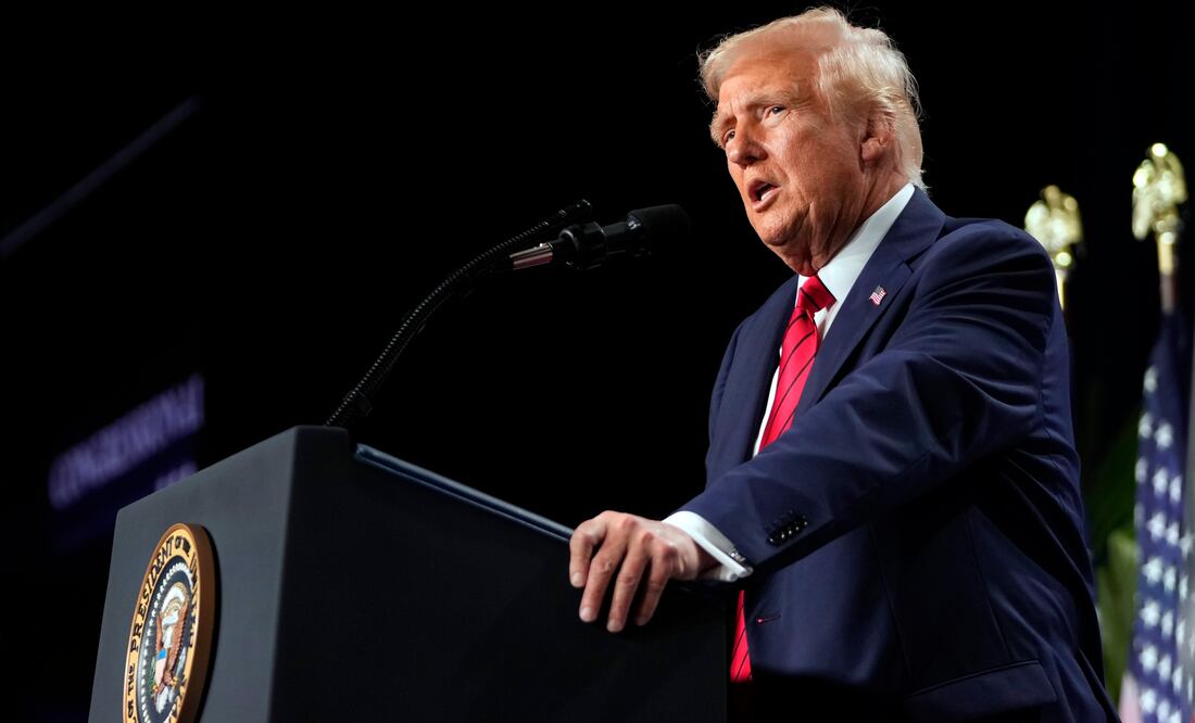 Trump prohíbe tratamientos y cirugías de transición de género a menores de 19 años. Foto: AP