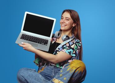 La beca que te regala una laptop si tienes 9.0 de promedio. Requisitos