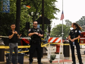 Biden ordena ondear la bandera a media asta por el tiroteo en Illinois