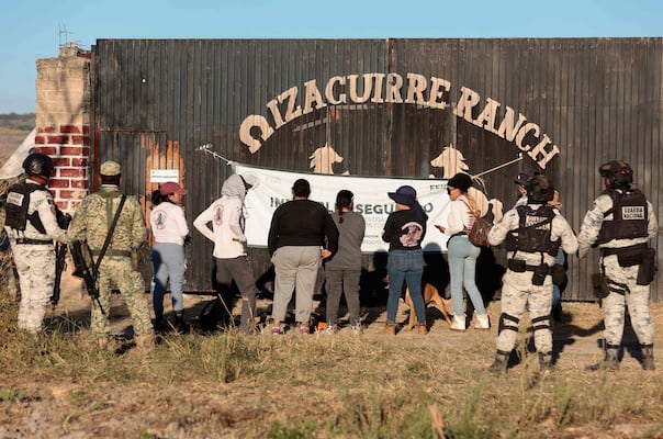 Caso Teuchitlán: colectivos encuentran restos humanos un año después del hallazgo en el Rancho Izaguirre, ligado al CJNG