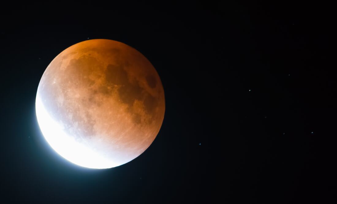 Luna de la Muerte: ¿Qué es y cuándo ocurrirá el eclipse penumbral de marzo 2024? iStock/BobGrif