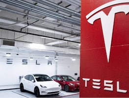 Tesla adquiere bitcoins por mil 500 mdd; anuncio aumenta valor de la criptomoneda