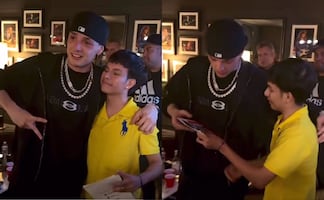 Peso Pluma le regala boletos ilimitados a fan que lo esperó por más de 12 horas. VIDEO  