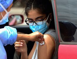 Chihuahua arranca vacunación para menores antes de la reapertura de la frontera