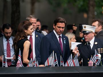 Con nuevo monumento recuerdan en Florida el aniversario 22 de los atentados del 11-S