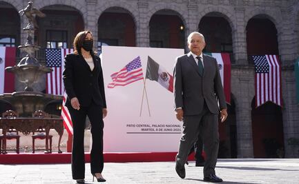 Kamala Harris llega a Palacio Nacional para reunirse con AMLO