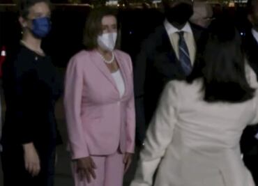 Pelosi dice que visita Taiwán para apoyar a la isla ante "amenazas" de Pekín