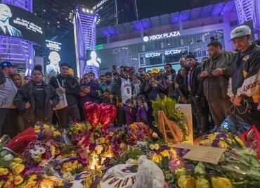 Emotivos homenajes a Kobe Bryant se apoderan de Los Ángeles