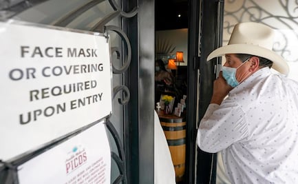 Restaurante de Texas cobrará recargo a clientes sin cubrebocas 