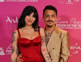 ¿Christian Nodal le avisó a Cazzu, poco después de romper su relación, que se casaría con Ángela Aguilar?