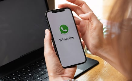 ¿Cómo hacer stickers de WhatsApp desde la misma aplicación?
