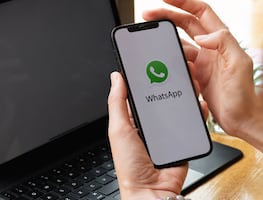 ¿Cómo poner contraseña a WhatsApp para que nadie vea los mensajes?