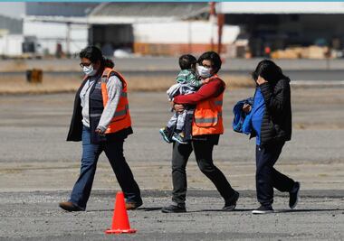 Coronavirus. Piden frenar deportaciones de salvadoreños desde EU