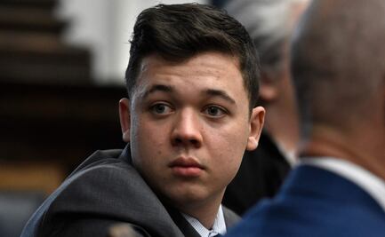 Absuelven a Kyle Rittenhouse, acusado de matar a 2 personas en Wisconsin