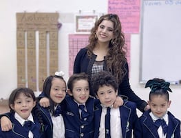 Joven genio mexicana, Dafne Almazán, concluye Doctorado en la Universidad de Liberty